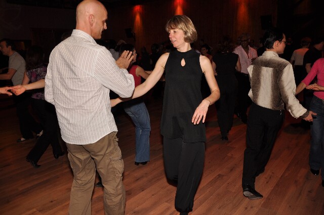 min 2009 01 25 station danse 094